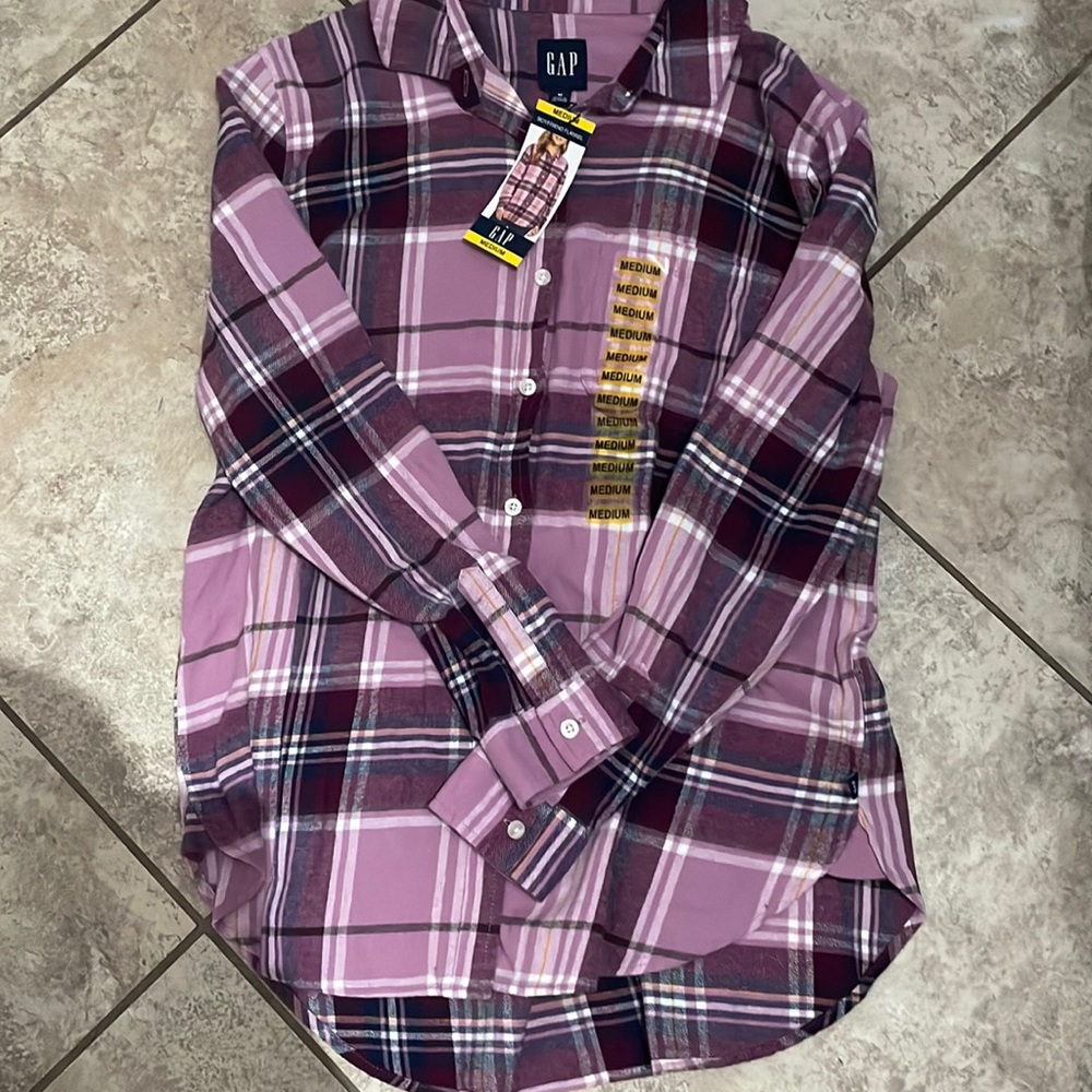 Brand new Gap flannel! NWT!!
